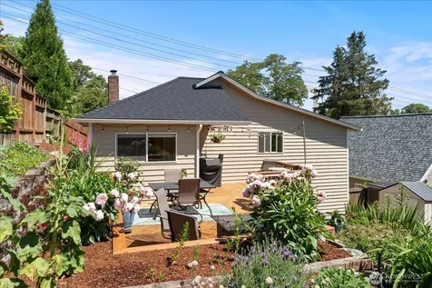 1227 S Henderson Street Seattle WA 98108