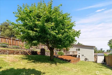 1227 S Henderson Street Seattle WA 98108