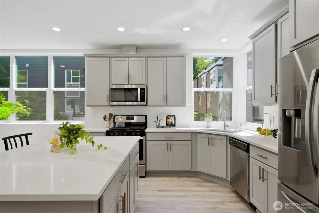 16616 NE 85th Street Redmond WA 98052