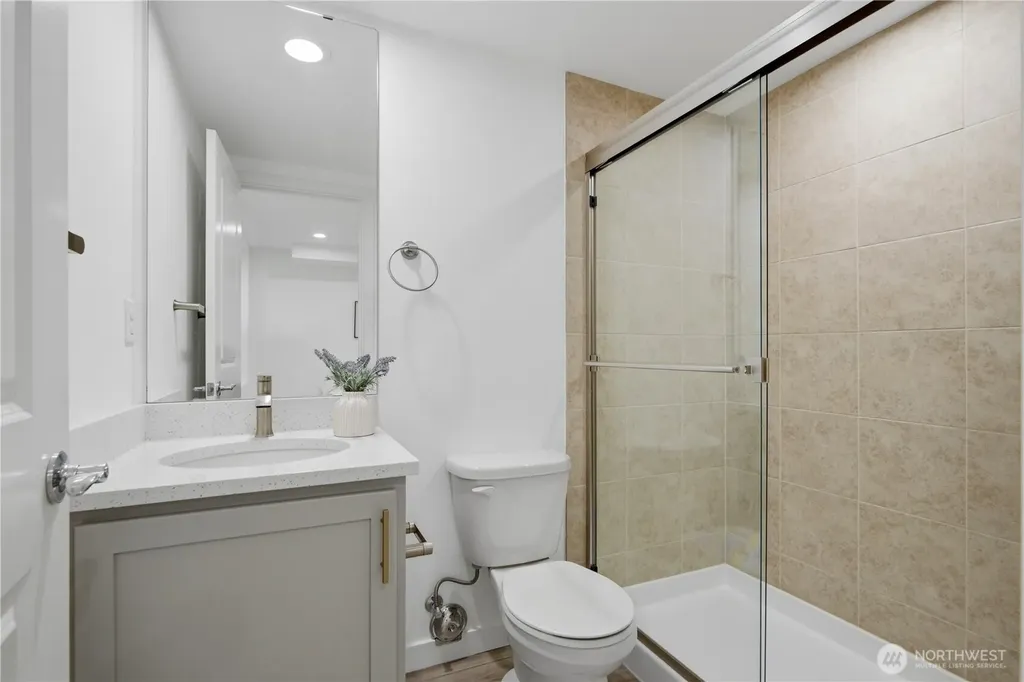 16616 NE 85th Street Redmond WA 98052