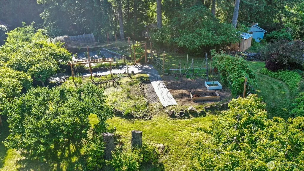 8327 Mason Way NW Olympia WA 98502
