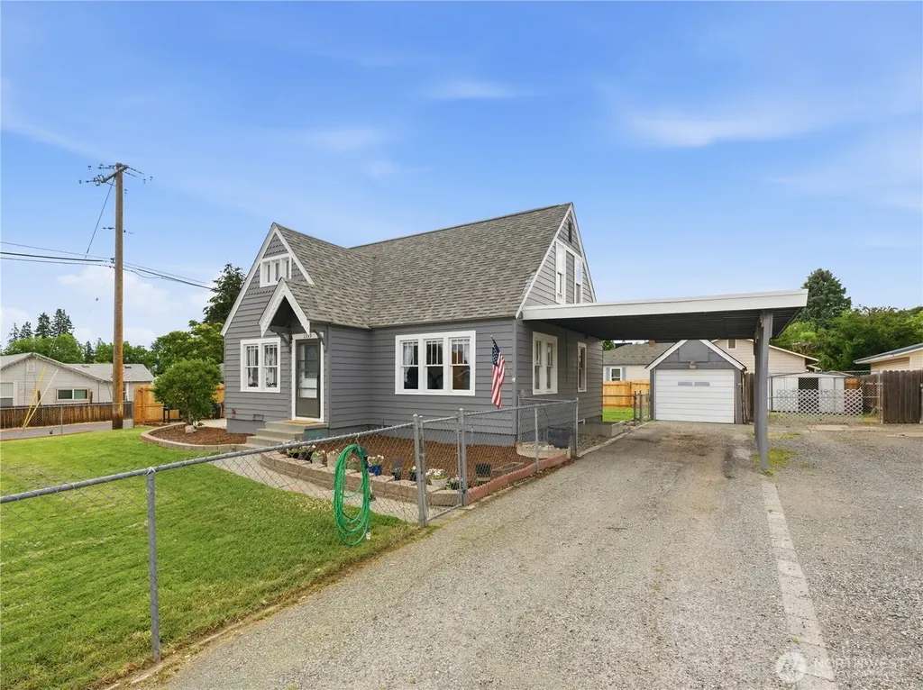 1335 Ninth Street Wenatchee WA 98801