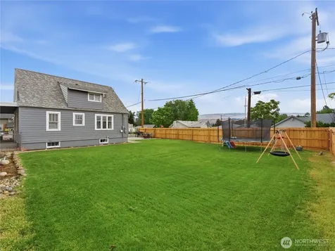 1335 Ninth Street Wenatchee WA 98801