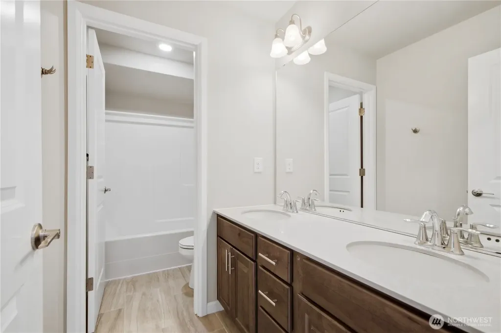 4313 235th Place SE Bothell WA 98021