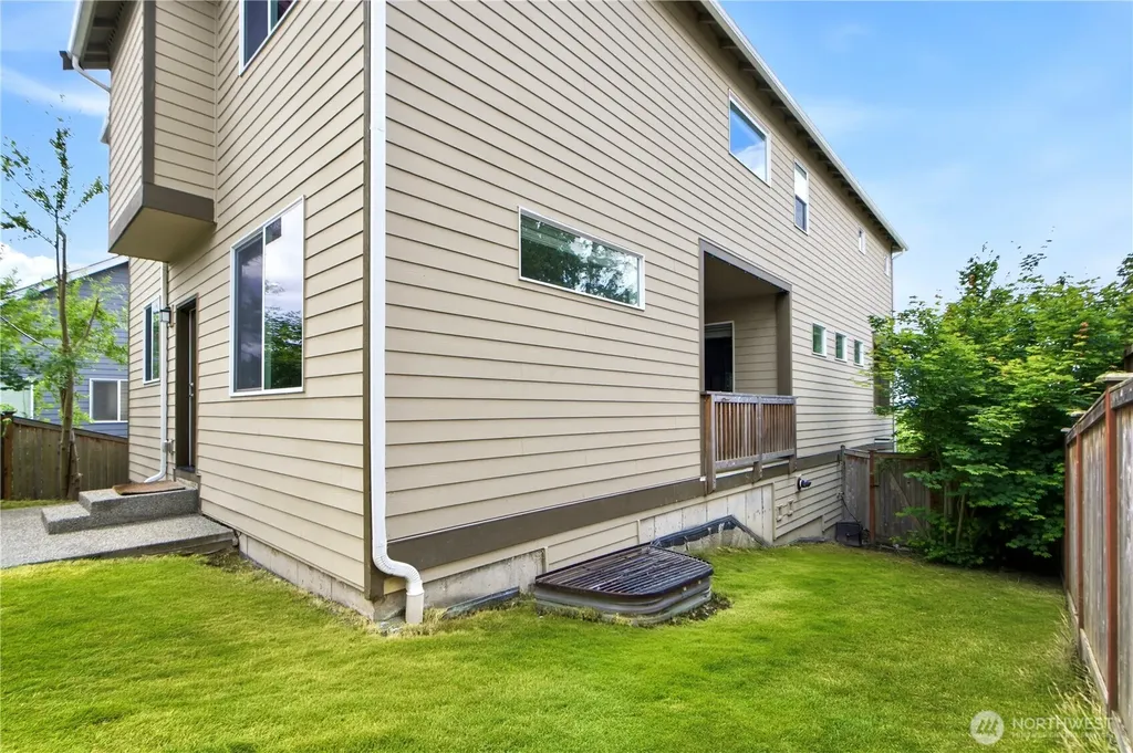 4313 235th Place SE Bothell WA 98021