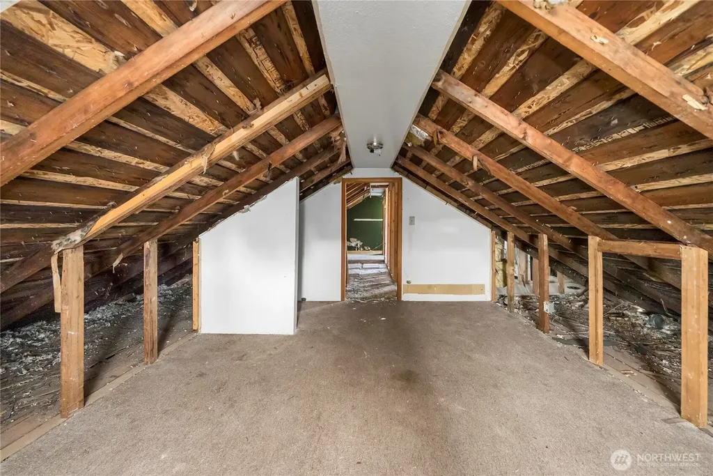 223 Karr Avenue Hoquiam WA 98550