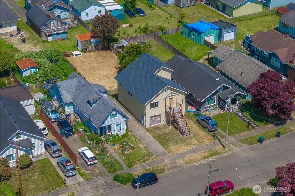 223 Karr Avenue Hoquiam WA 98550