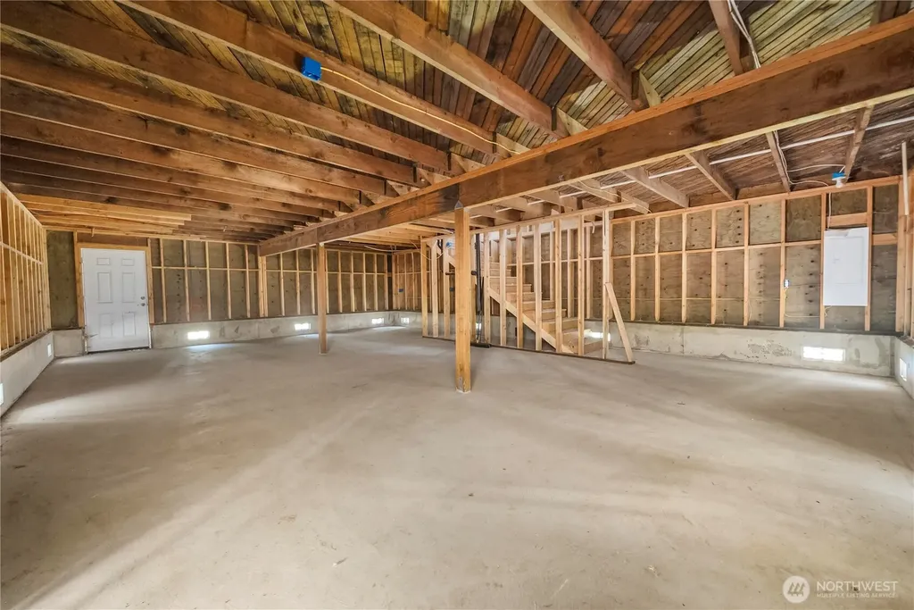 223 Karr Avenue Hoquiam WA 98550