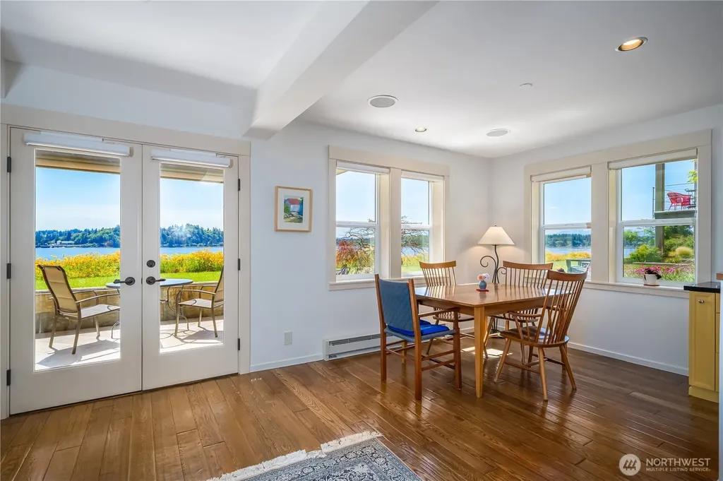 9551 NE South Beach Drive Bainbridge Island WA 98110
