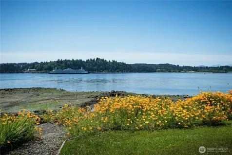 9551 NE South Beach Drive Bainbridge Island WA 98110