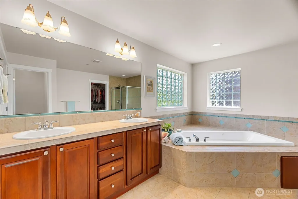 1869 Miller Drive Dupont WA 98327