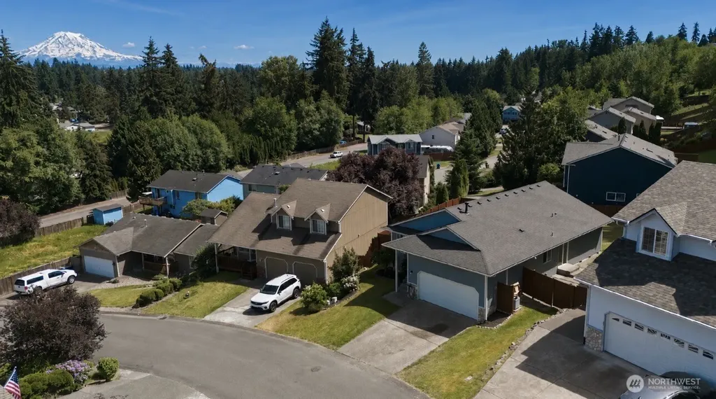 6812 145th Street Ct E Puyallup WA 98375