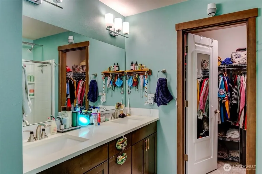 5130 Sophie Street Bremerton WA 98312