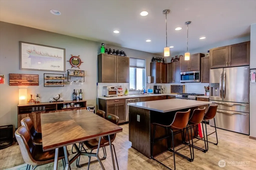 5130 Sophie Street Bremerton WA 98312