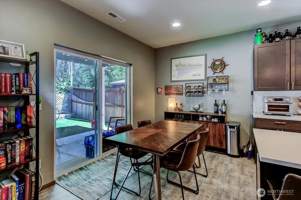 5130 Sophie Street Bremerton WA 98312