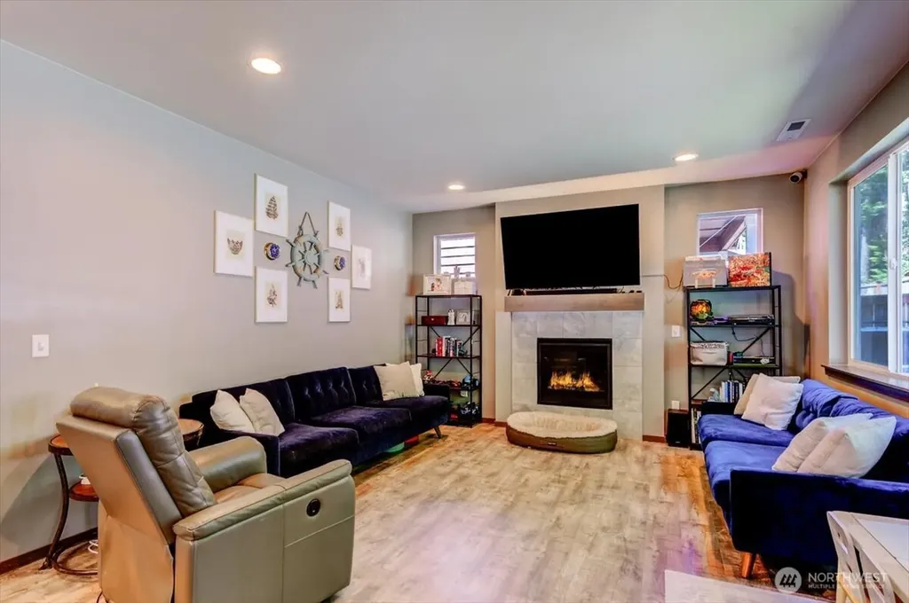 5130 Sophie Street Bremerton WA 98312
