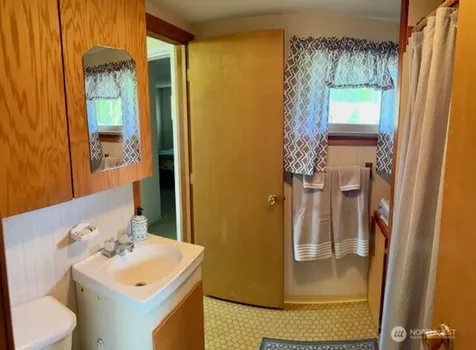 119 N Locust Way Tonasket WA 98855