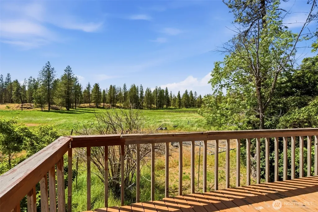 21818 S Frog Hollow Lane Cheney WA 99004