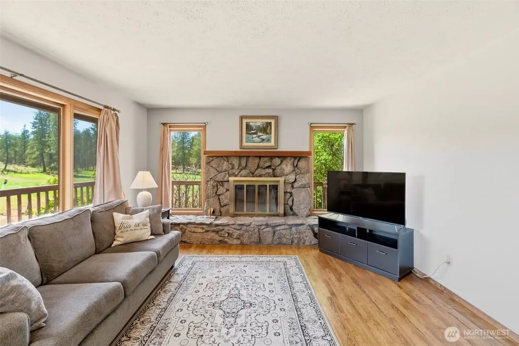 21818 S Frog Hollow Lane Cheney WA 99004