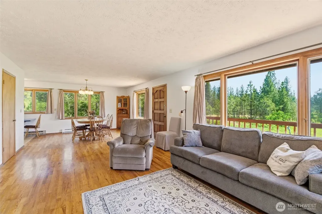 21818 S Frog Hollow Lane Cheney WA 99004