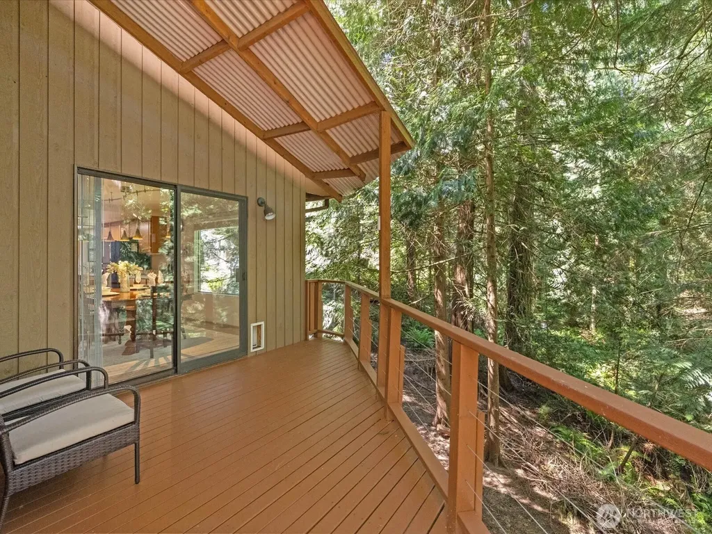 17116 Gravenstein Road Bothell WA 98012
