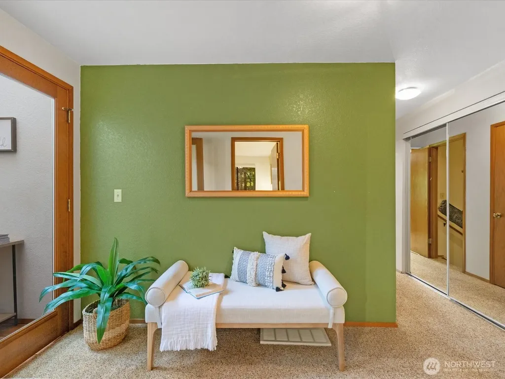 17116 Gravenstein Road Bothell WA 98012