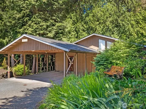 17116 Gravenstein Road Bothell WA 98012