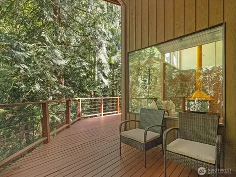 17116 Gravenstein Road Bothell WA 98012