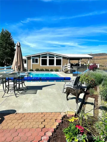 7667 Tarpiscan Road Malaga WA 98828
