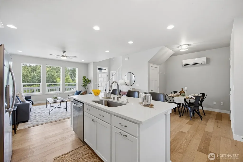 712 Blackstone Lane Bellingham WA 98226