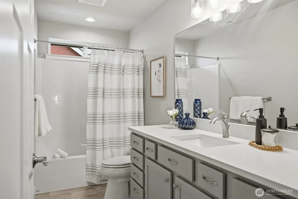712 Blackstone Lane Bellingham WA 98226