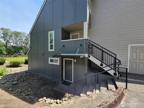 24616 45th Place S Kent WA 98032