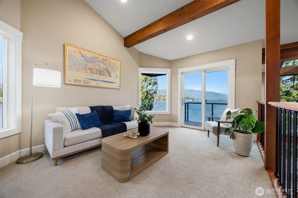 2313 Northshore Road Bellingham WA 98226