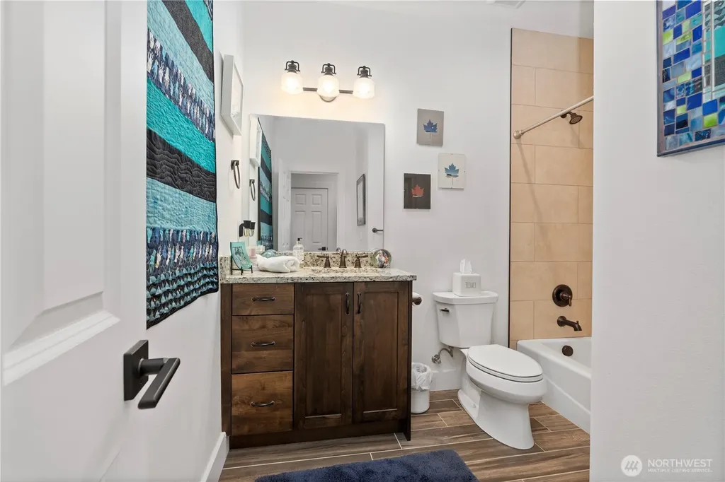 20 Dunsmuir Road Port Ludlow WA 98365