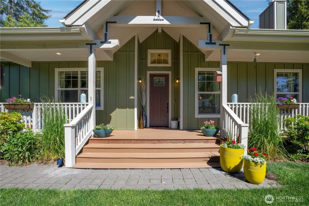 20 Dunsmuir Road Port Ludlow WA 98365