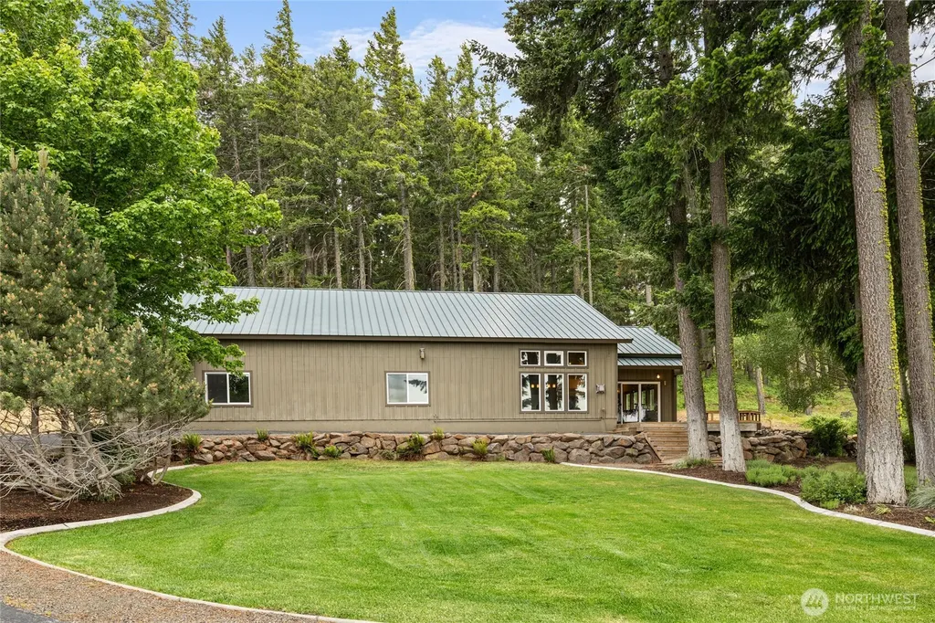 631 Thornton View Road Cle Elum WA 98922