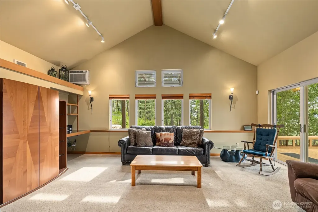 631 Thornton View Road Cle Elum WA 98922