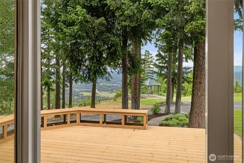 631 Thornton View Road Cle Elum WA 98922