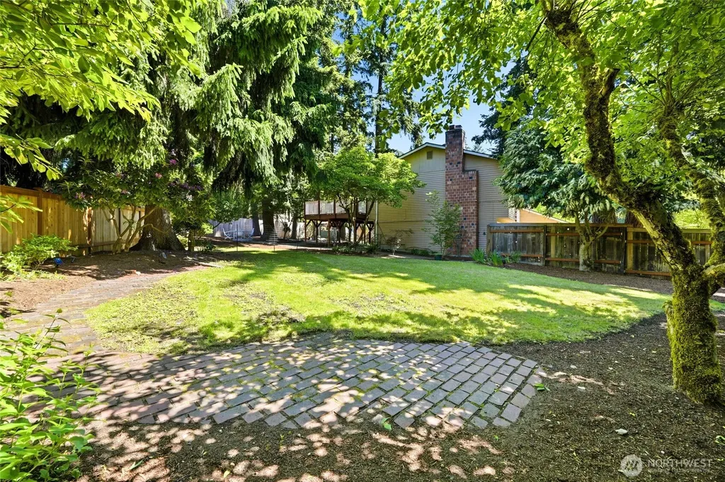 11714 SE 93rd Street Newcastle WA 98056