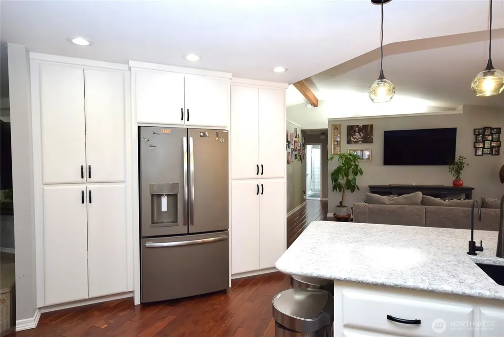 42 Ioka Road Sequim WA 98382