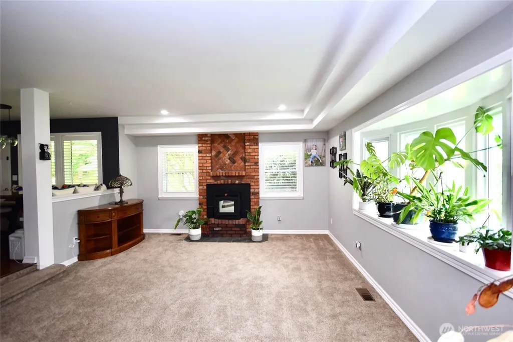 42 Ioka Road Sequim WA 98382