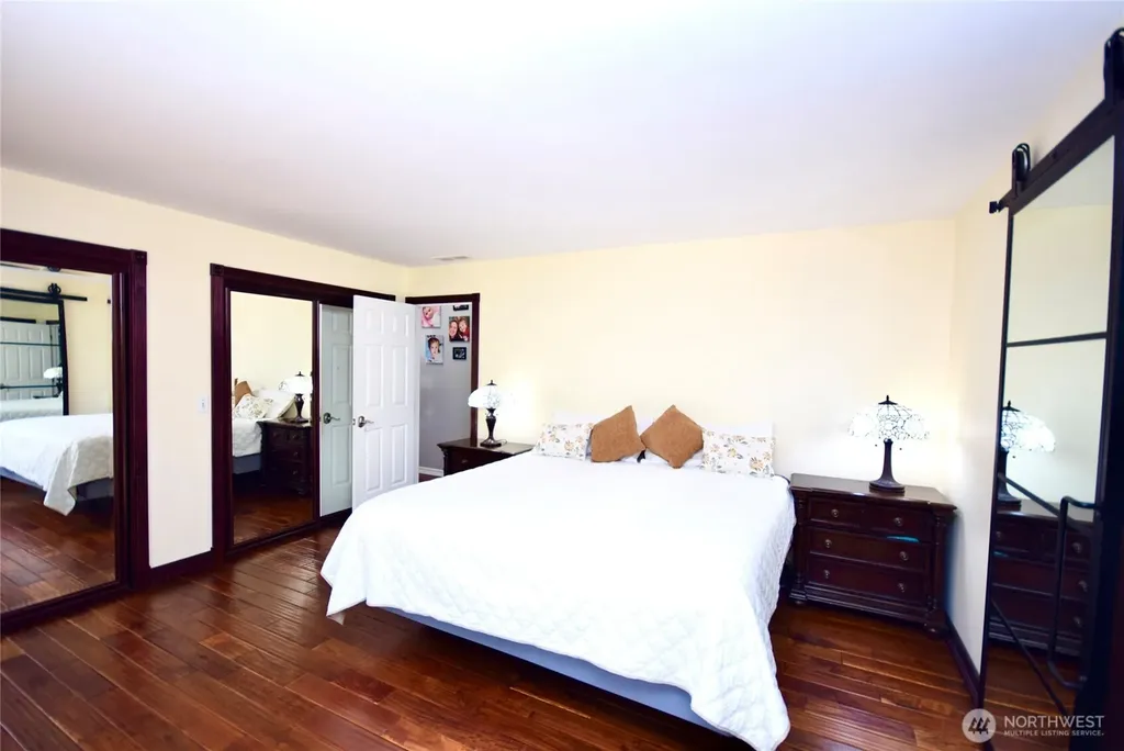 42 Ioka Road Sequim WA 98382