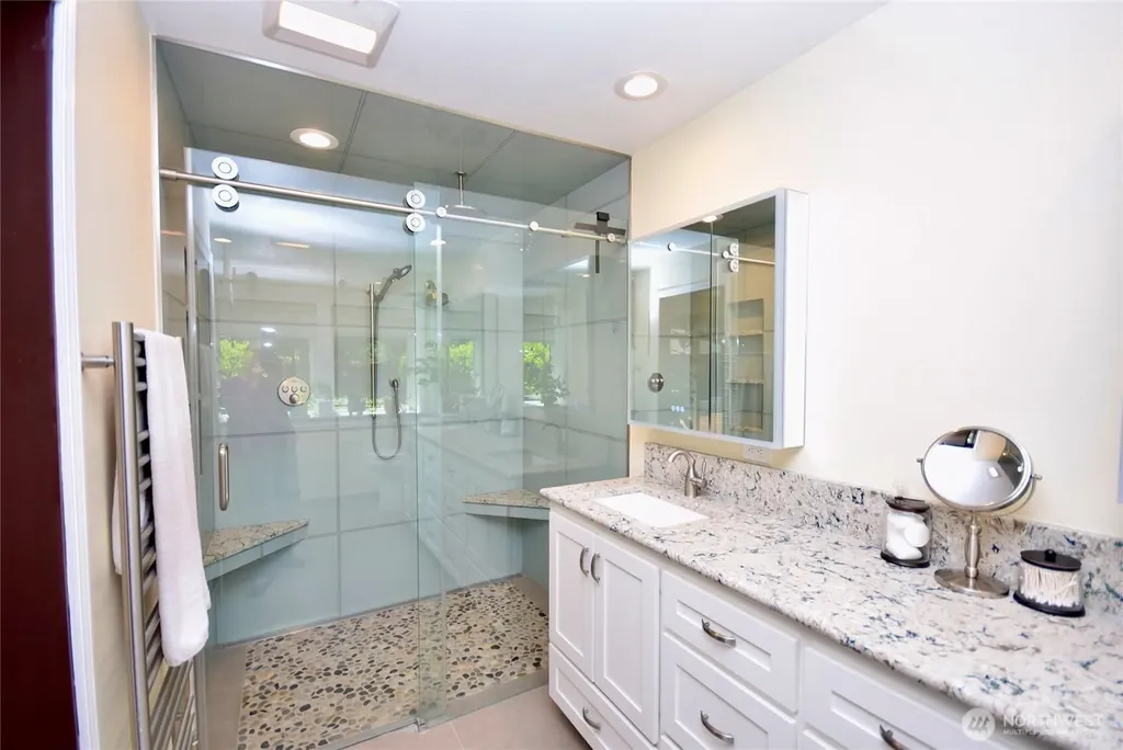 42 Ioka Road Sequim WA 98382