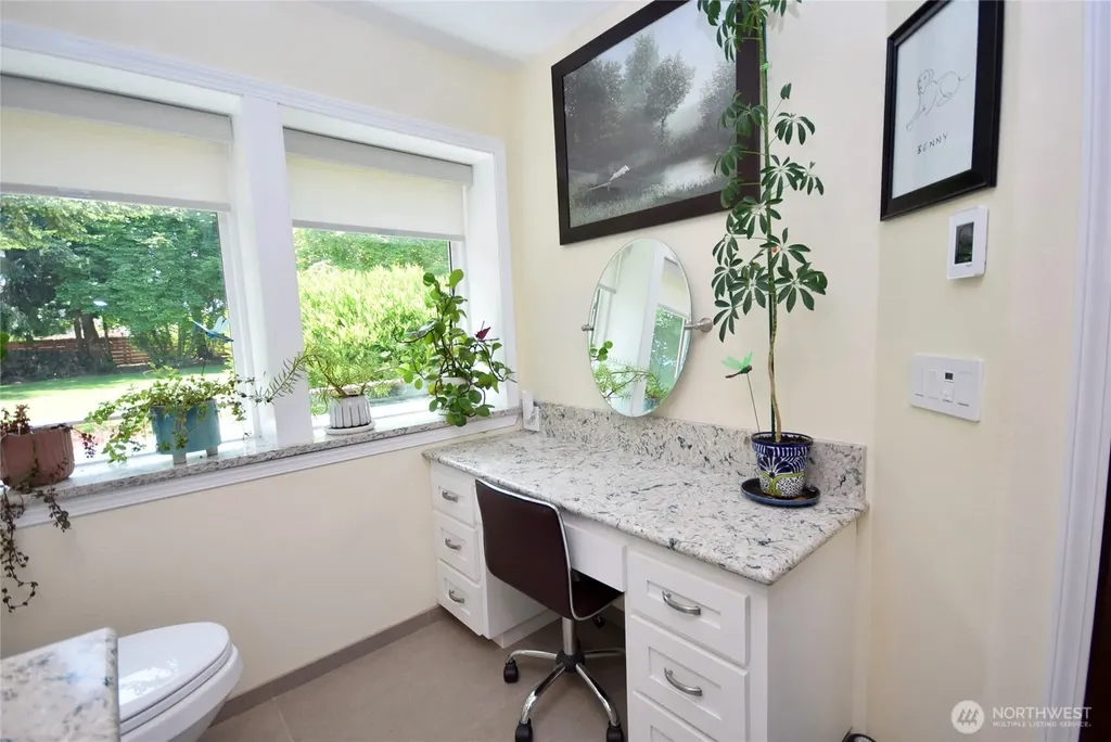 42 Ioka Road Sequim WA 98382