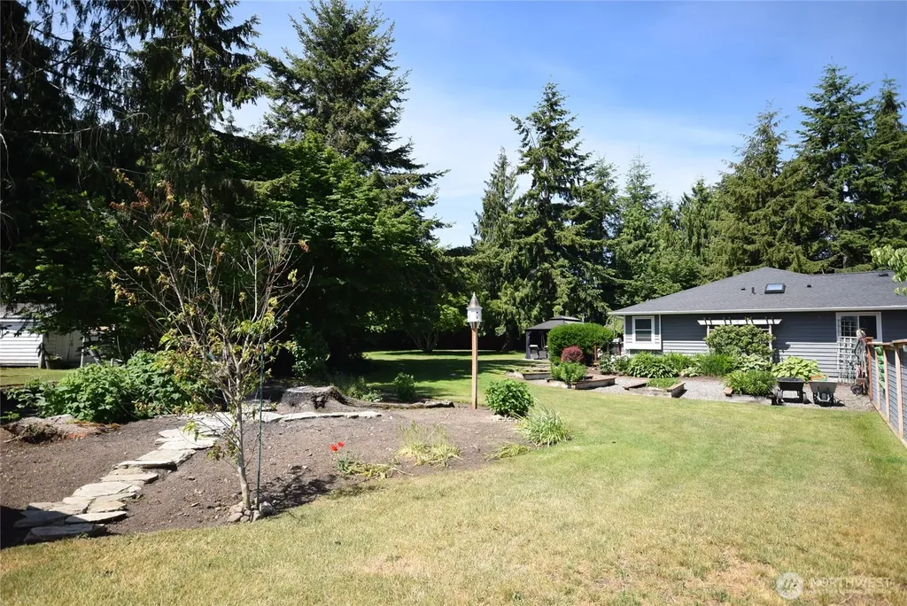42 Ioka Road Sequim WA 98382