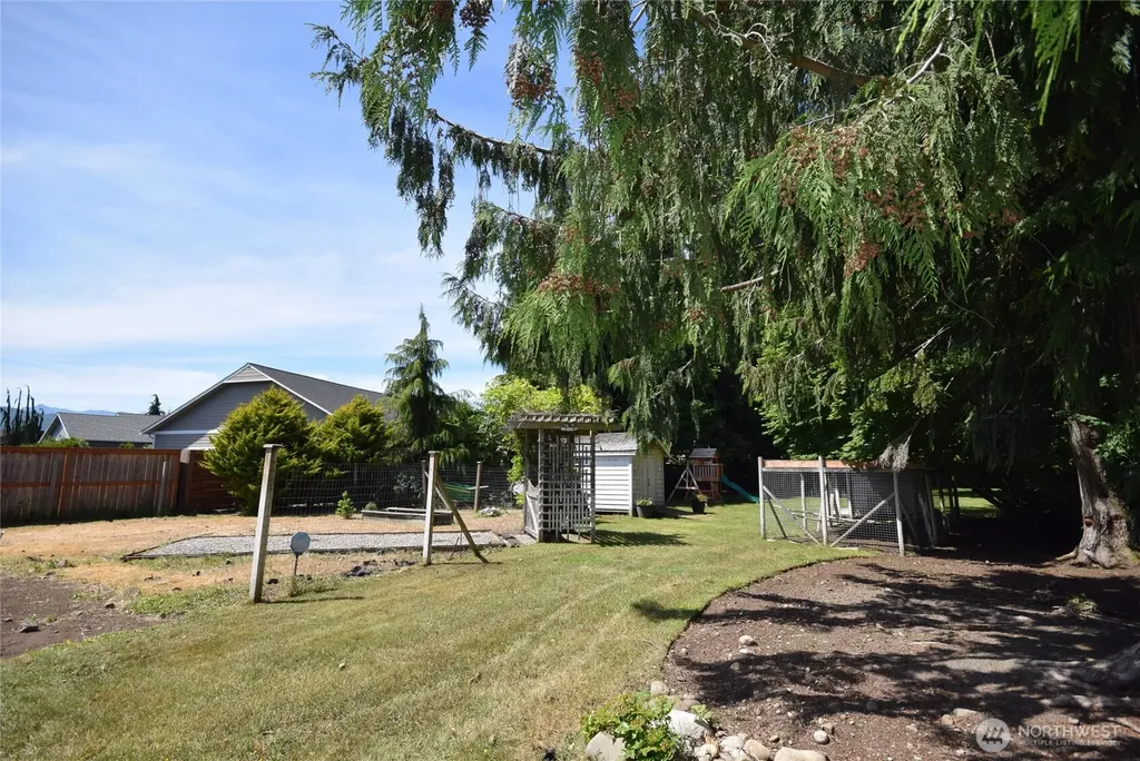 42 Ioka Road Sequim WA 98382