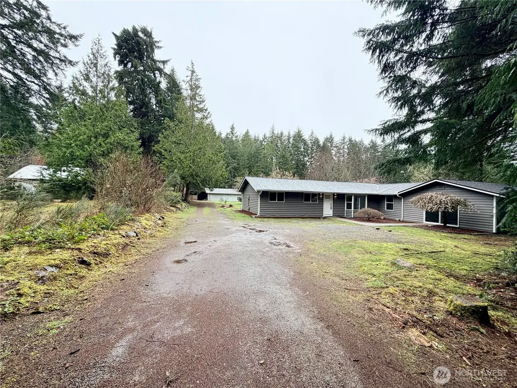 11 Webb Road SW Lakebay WA 98349