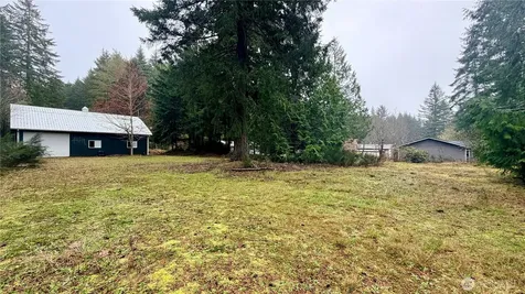 11 Webb Road SW Lakebay WA 98349