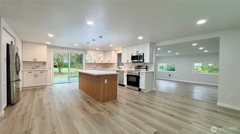 11 Webb Road SW Lakebay WA 98349
