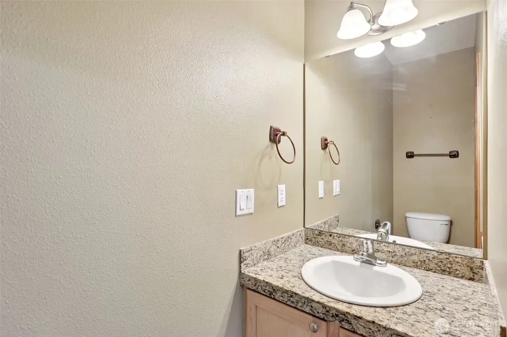 18870 108th Lane SE Renton WA 98055